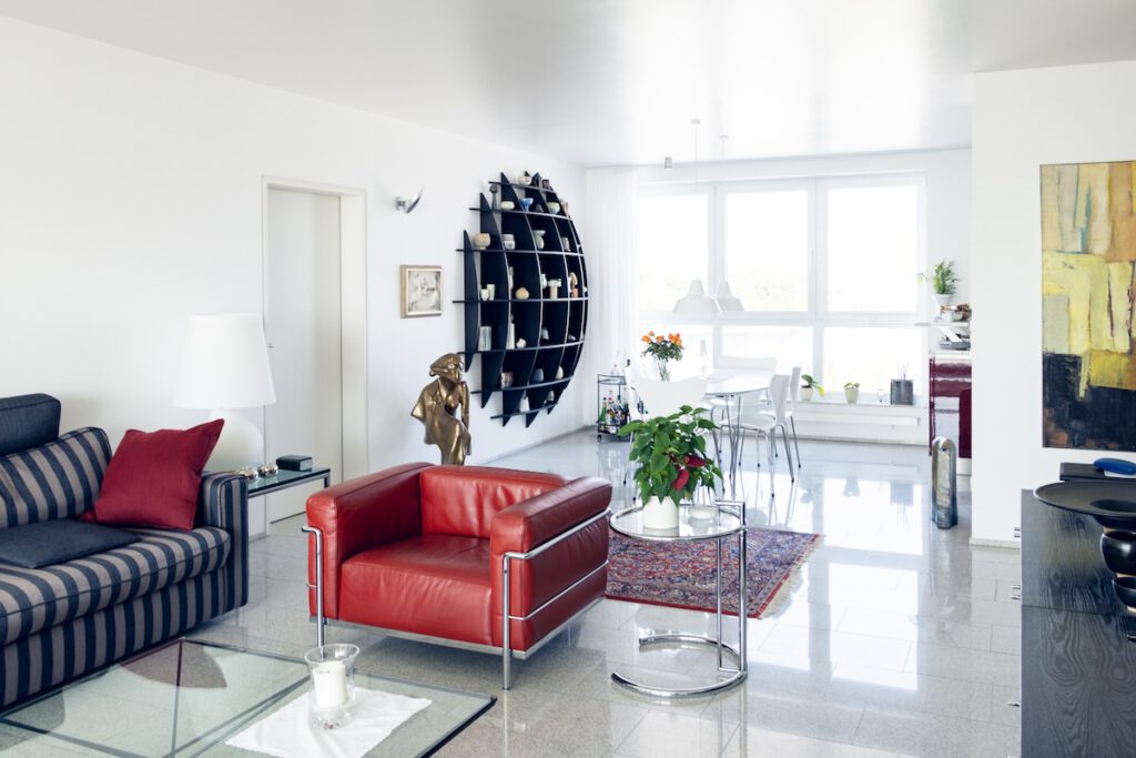 Wohn- und Esszimmer aus einem Immobilienangebot