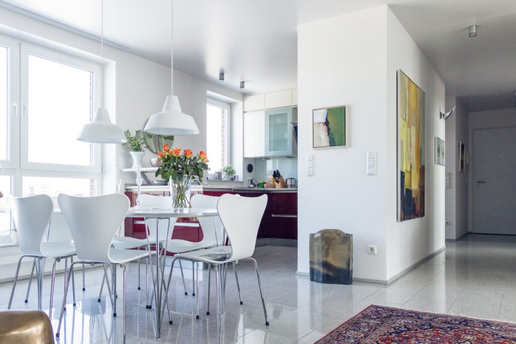 Küche und Esszimmer aus einem Immobilienangebot